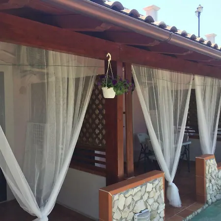 펜션 Marilena 페스키치