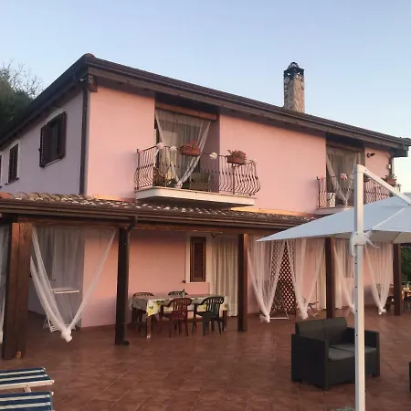 Feriehus Marilena *