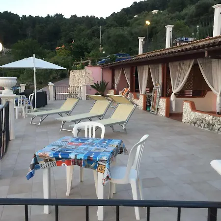 Marilena Semesterbostad